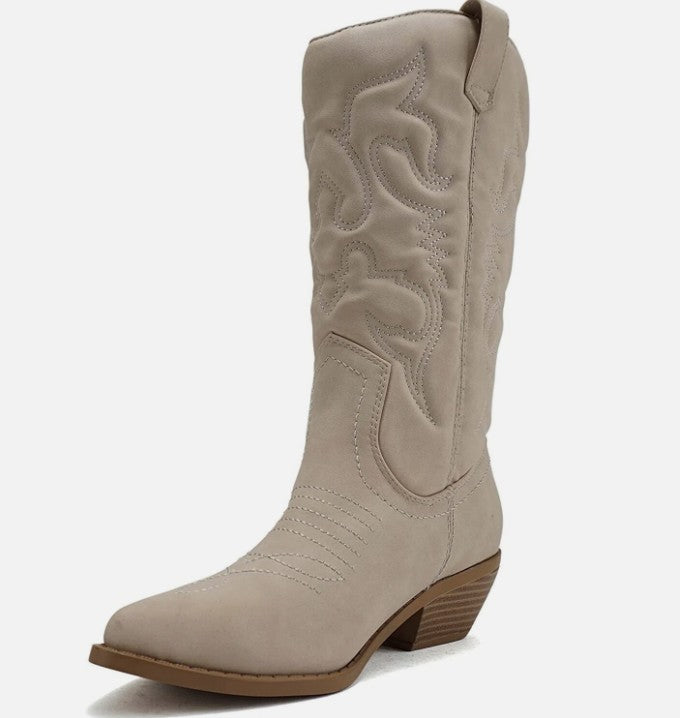 Stilvolle Western-Cowboystiefel mit spitzer Spitze - Gracia