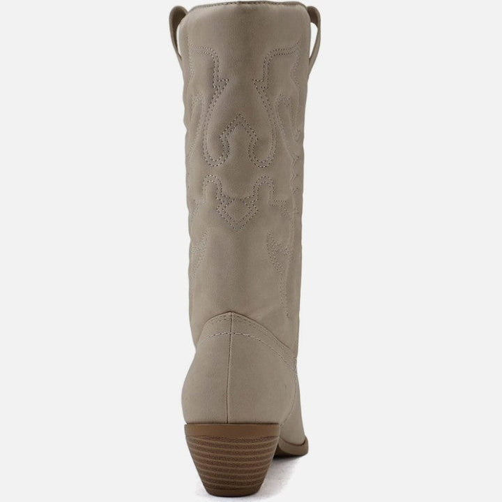 Stilvolle Western-Cowboystiefel mit spitzer Spitze - Gracia