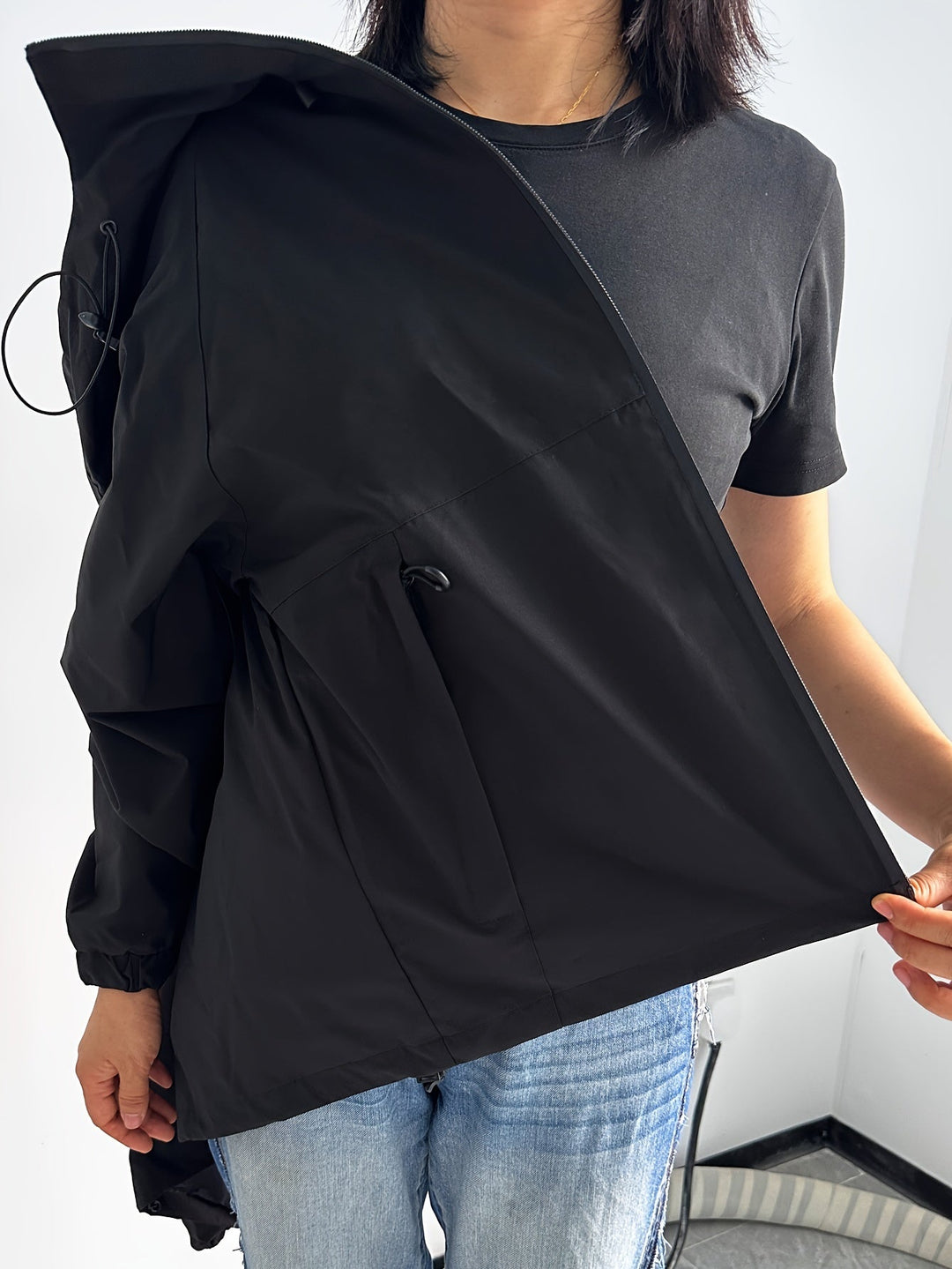 Julianne | Stilvolle Wasserdichte und Winddichte Regenjacke für Damen