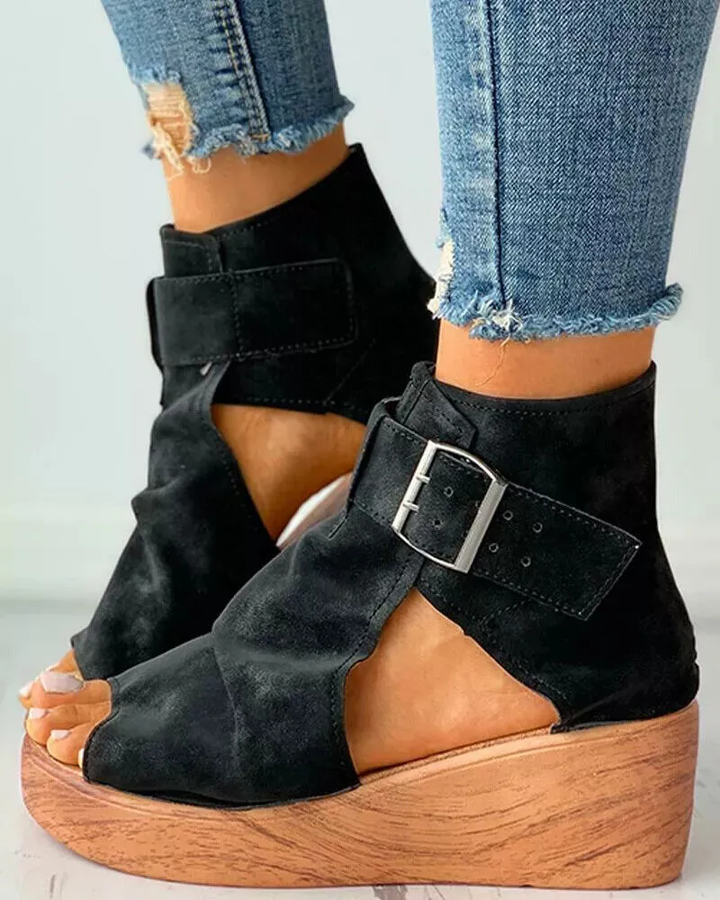 Liva | Retro-Sandalen mit Keilabsatz und Schnalle