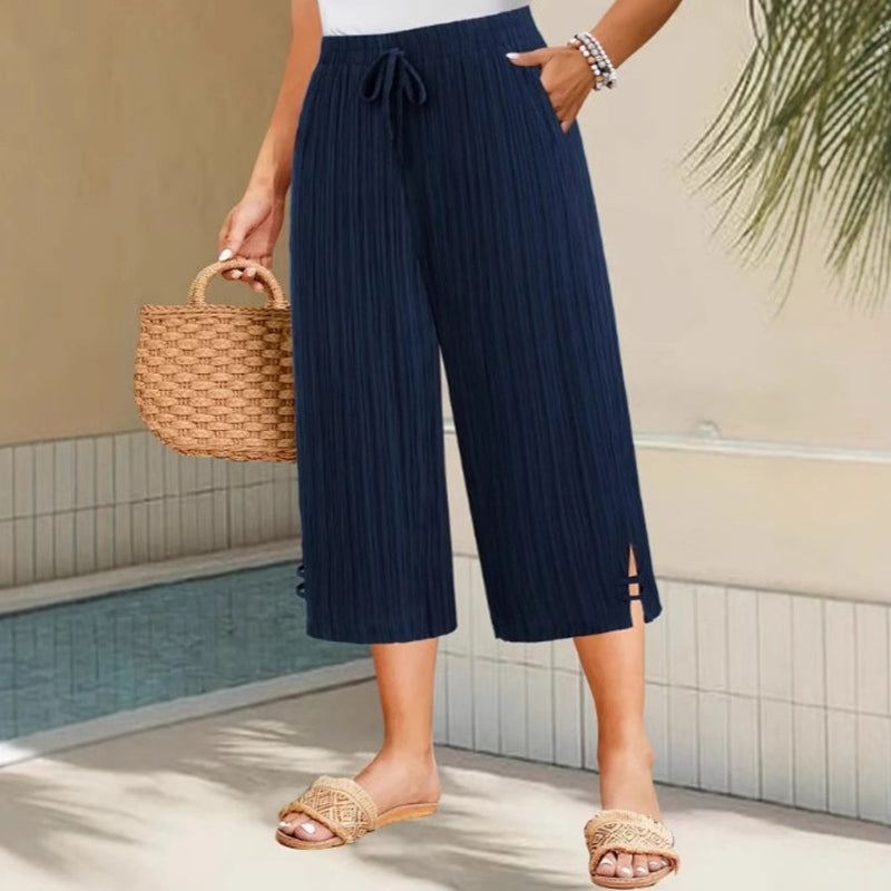 Soraya – Gerippte Caprihose mit weitem Bein
