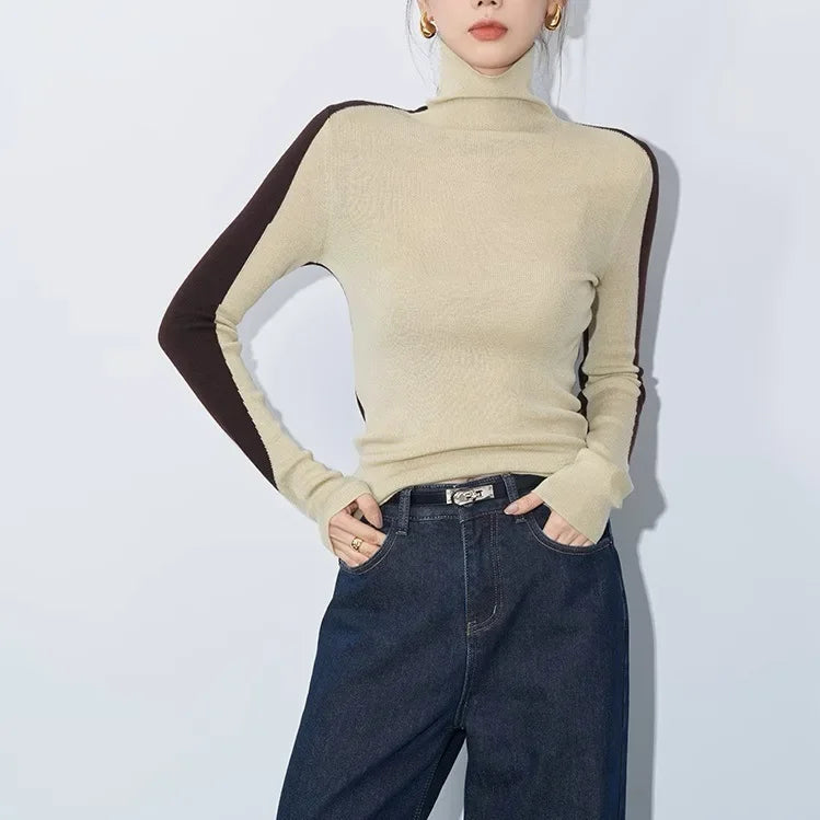 Blair | Kontrastärmel Mock Neck Top
