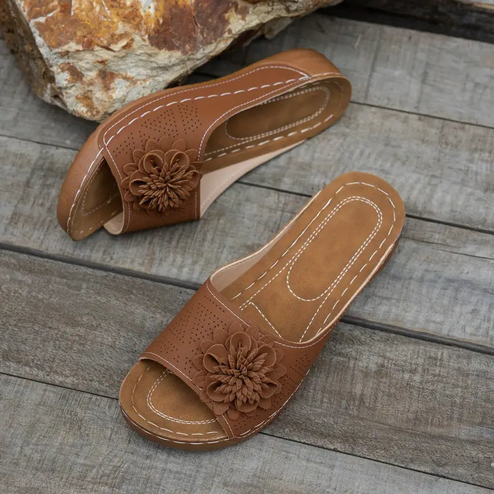 Flora | Orthopädische Sandalen mit Blumenmotiv
