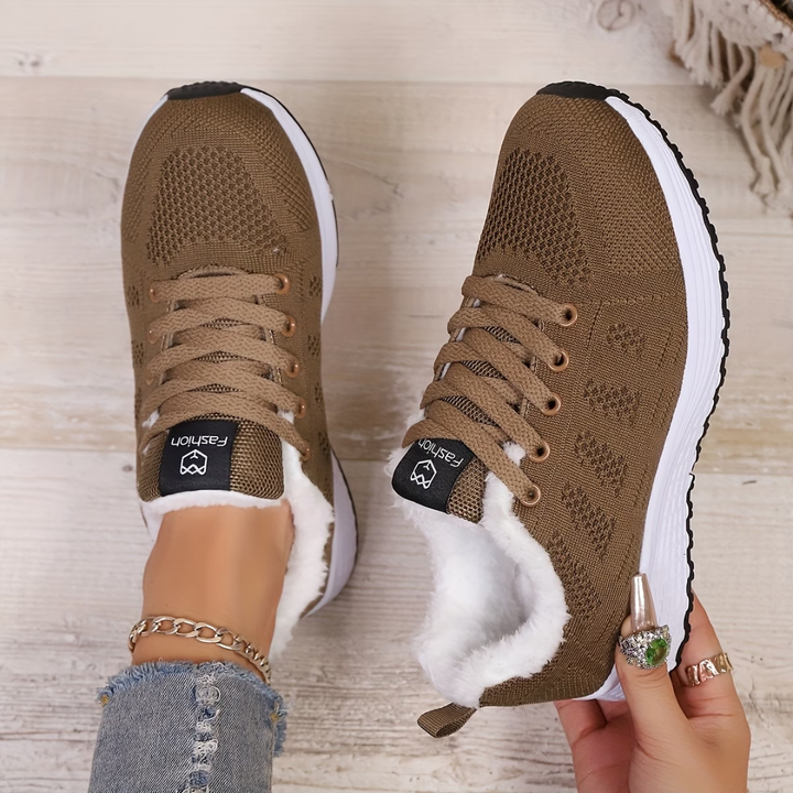 Petronella | Sneaker-Komfort mit warmer Fütterung