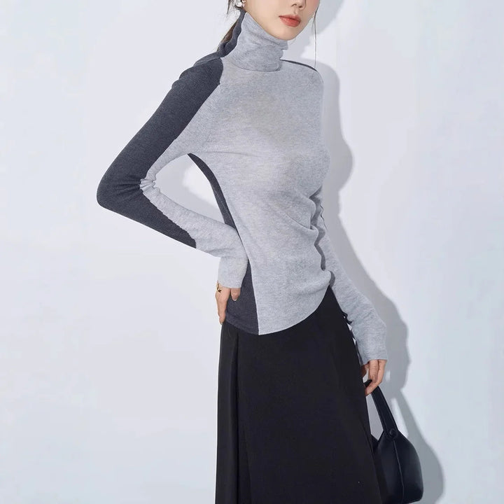 Blair | Kontrastärmel Mock Neck Top