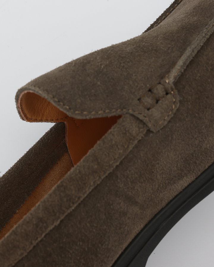 Weber - Premium Wildleder Slipper - Schwarze Sohlen