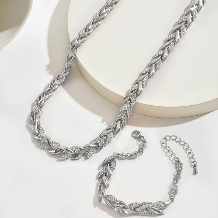 Adelia | Handwerkliche Eleganz mit Glanz