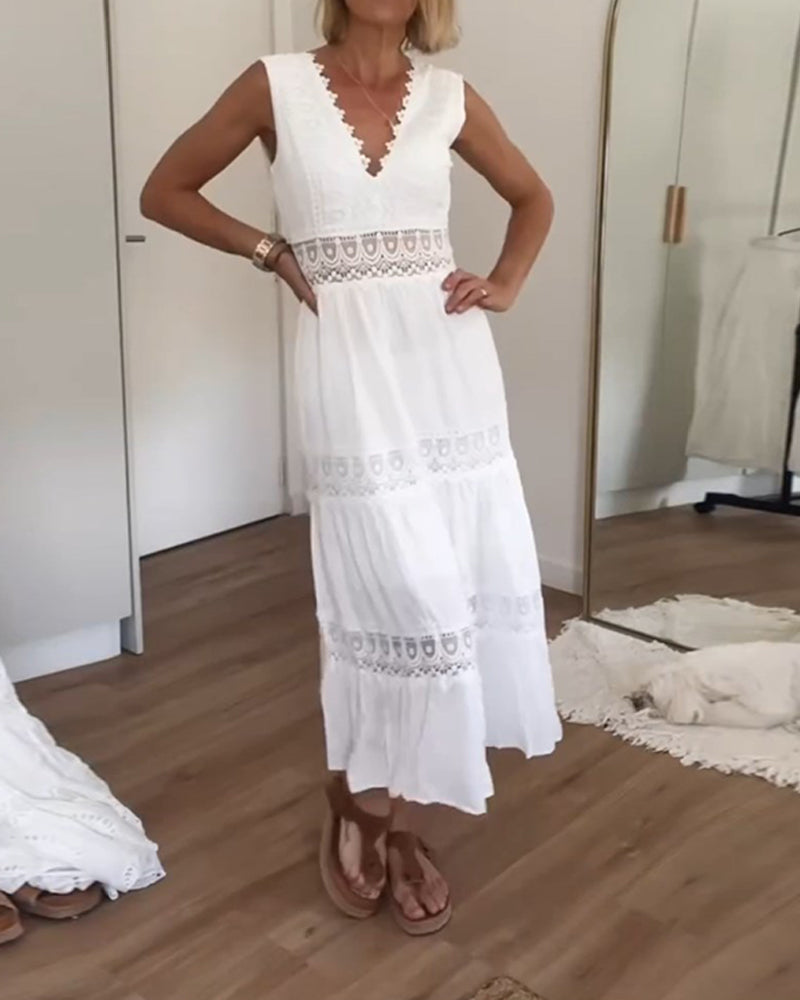 Clara | Spitzenkleid mit V-Ausschnitt