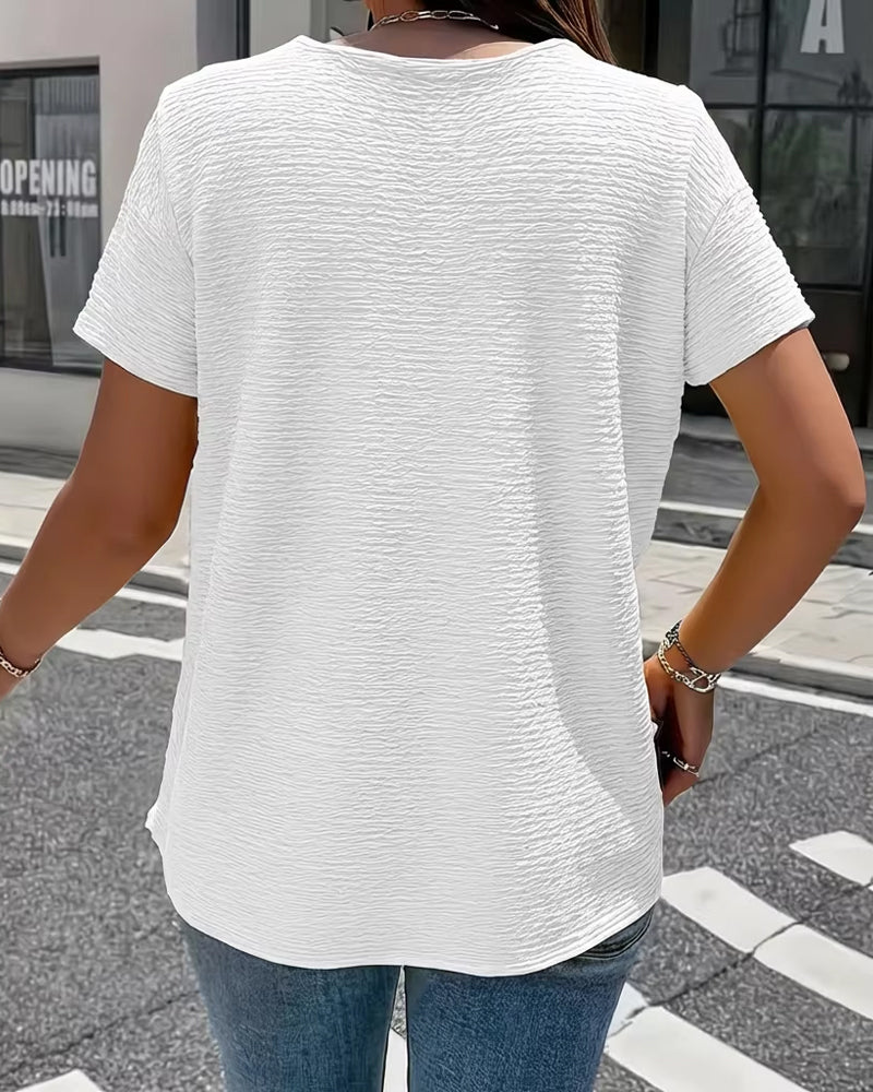 Ayla – Strukturierte Blusen-T-Shirt mit Knöpfen