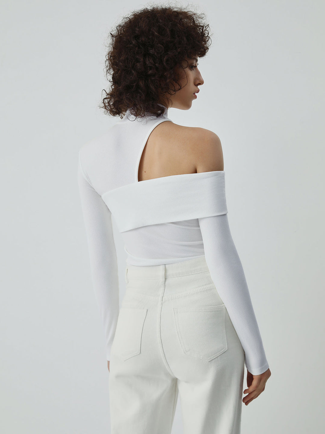 Ginevra | Asymmetrisches Hochkragen-Top