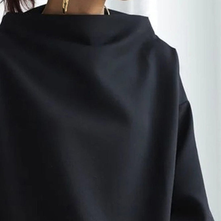 Joan | Drapierte Hochkragen-Bluse