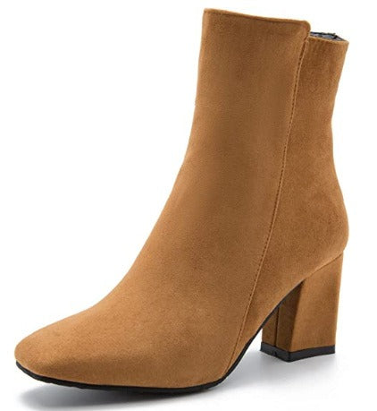 Stiefeletten mit klobigem Blockabsatz – Jamie