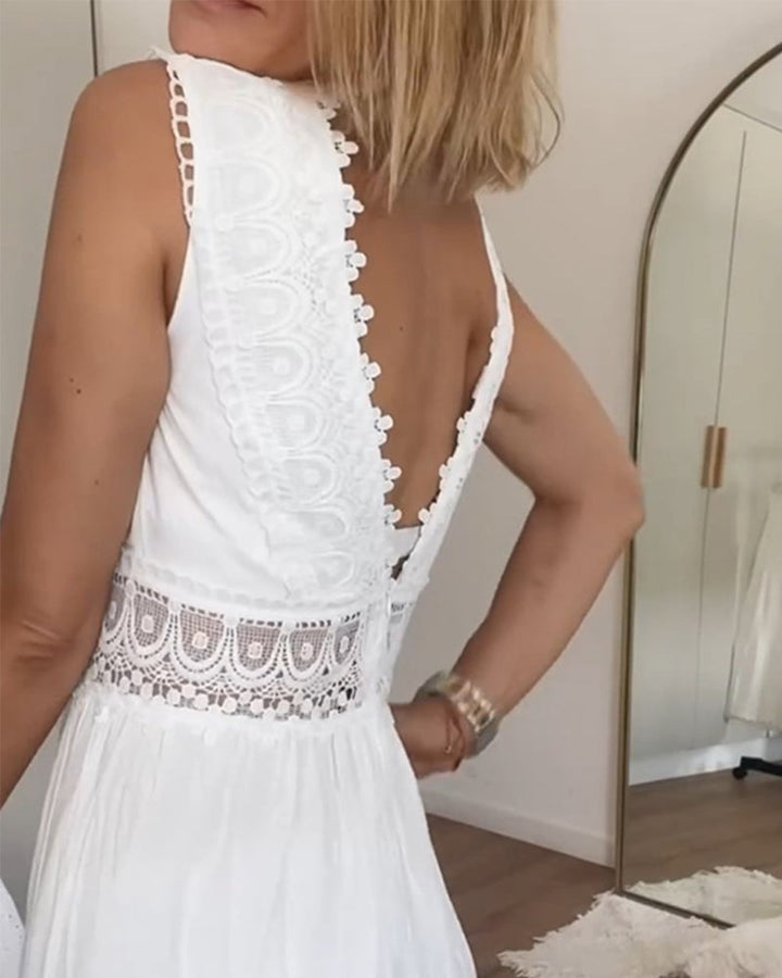 Clara | Spitzenkleid mit V-Ausschnitt