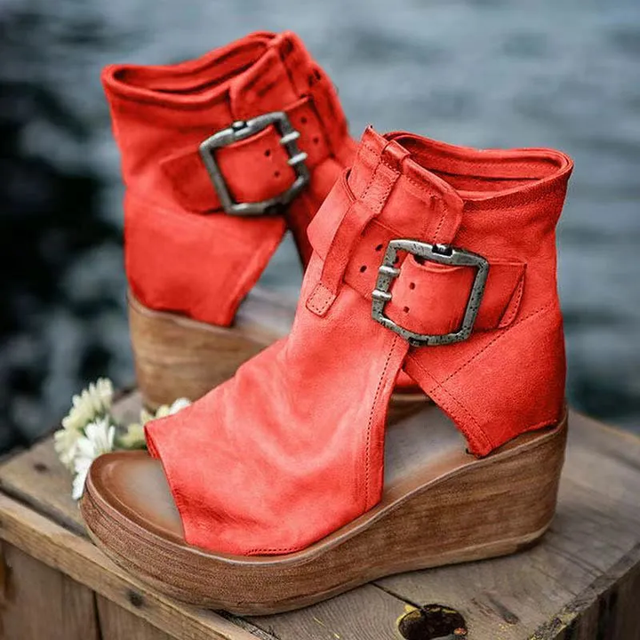 Liva | Retro-Sandalen mit Keilabsatz und Schnalle