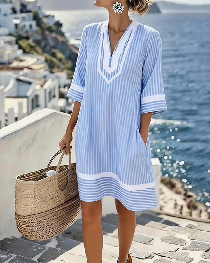 Alma | Gestreiftes Kleid mit V-Ausschnitt