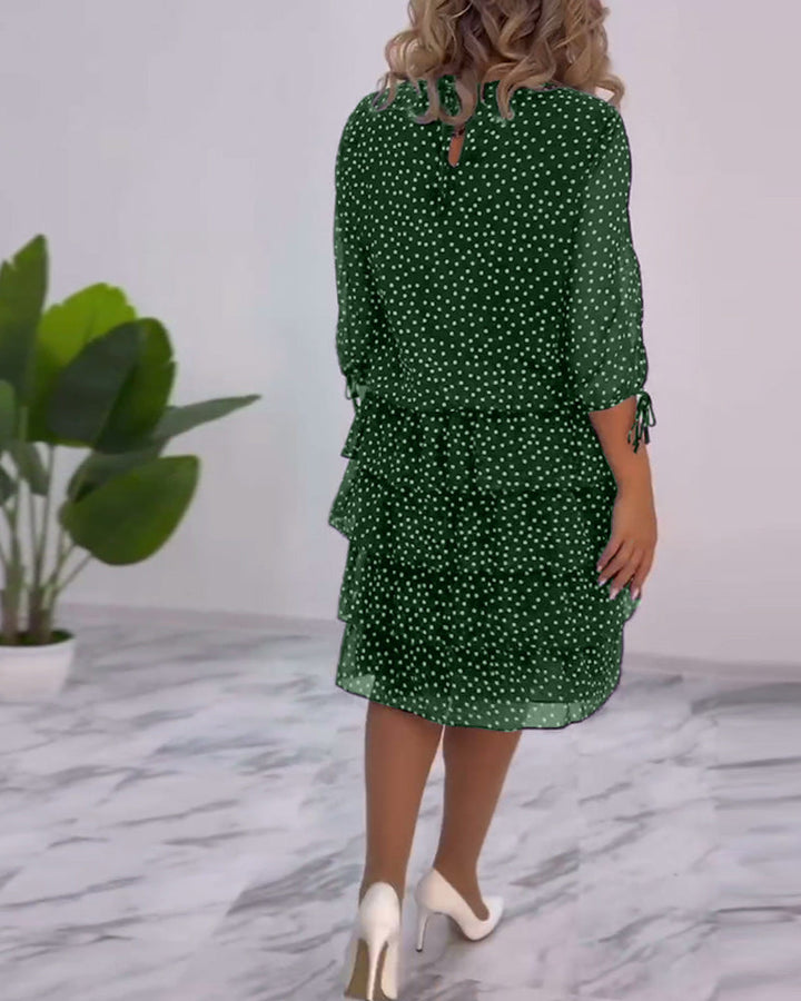 Madeleine – Elegantes Kleid mit Tupfen & Stufenrock