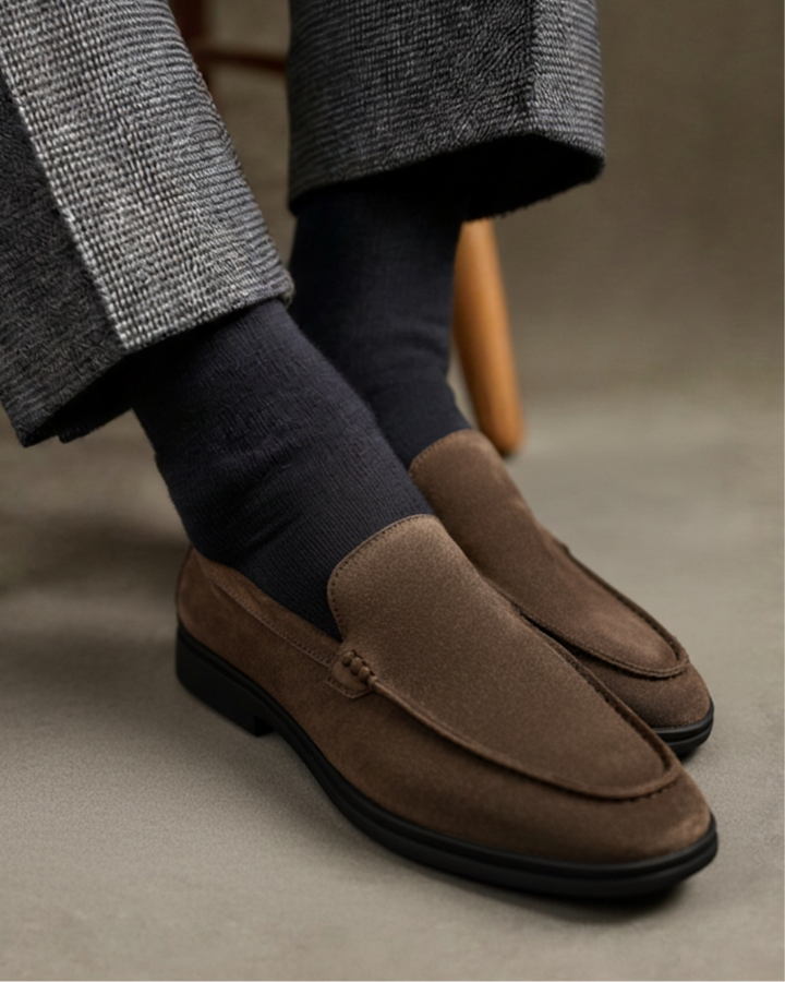 Weber - Premium Wildleder Slipper - Schwarze Sohlen