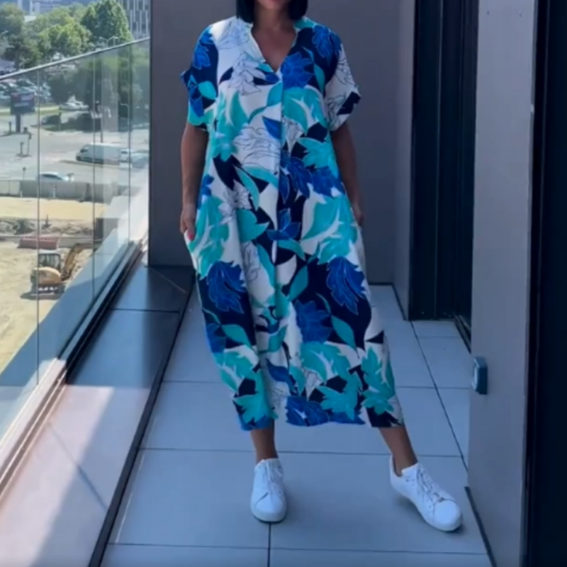 Alara – Elegantes Kleid mit V-Ausschnitt und Print